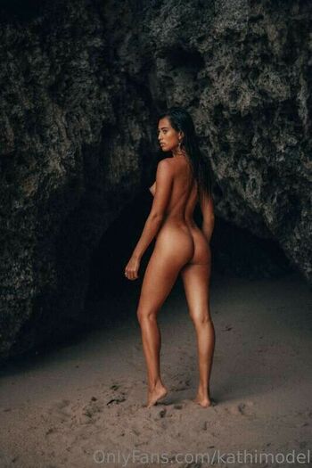 Full leaked Kathycr  page private onlyfans photo