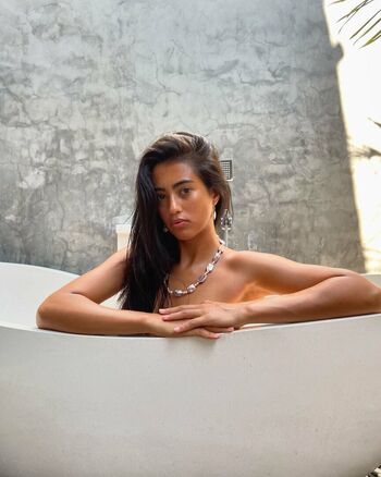 Full leaked Kathycr page private onlyfans photo