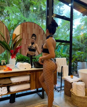 Full leaked Kathycr page private onlyfans photo