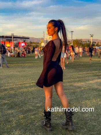 Full leaked Kathycr page private onlyfans photo