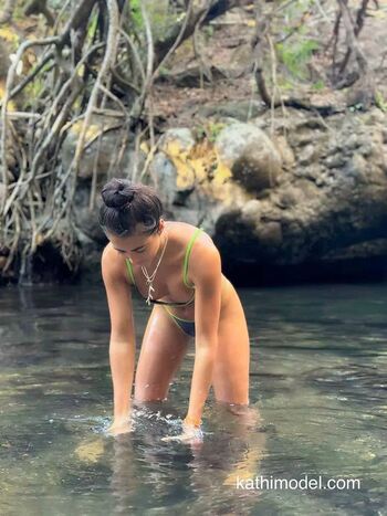 Full leaked Kathycr page private onlyfans photo