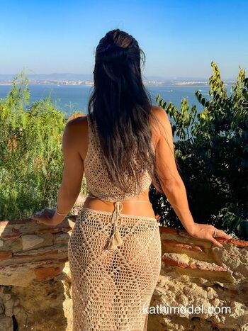 Full leaked Kathycr page private onlyfans photo