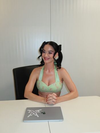 Full leaked Katy perry page private onlyfans photo