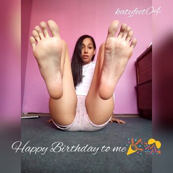Full leaked Katyfeet private onlyfans photo