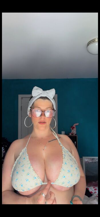 Kaybrookew
