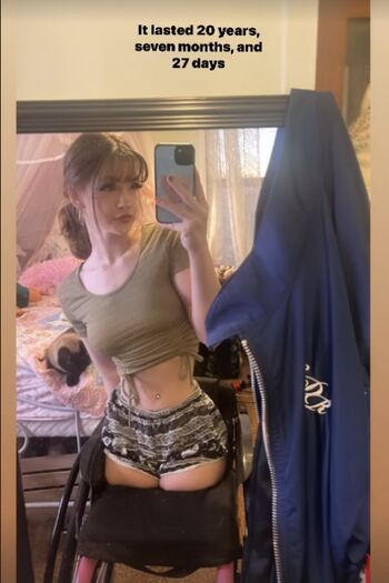 Full leaked Kaykay raine private onlyfans photo