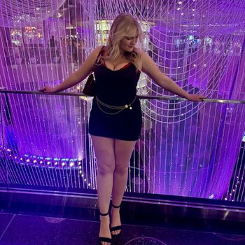 Full leaked Kaykayslog private onlyfans photo