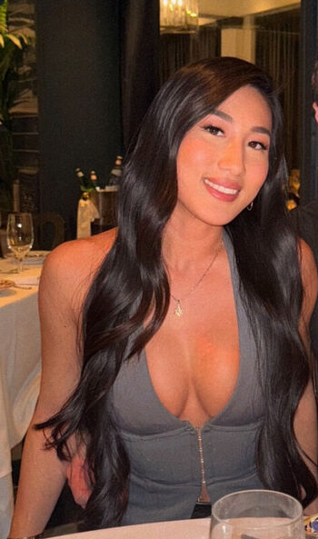 Full leaked Kayla vy page private onlyfans photo