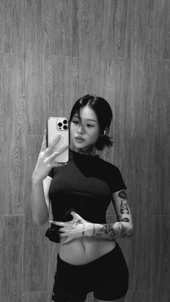 Full leaked Kayla vy page private onlyfans photo