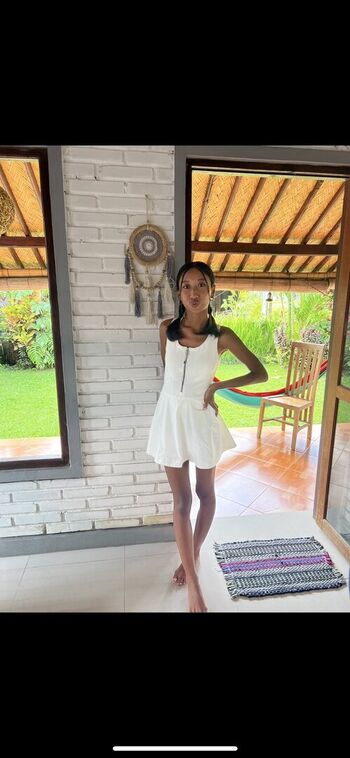 Full leaked Kayla vy  page private onlyfans photo