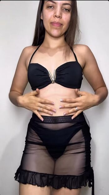kaylaasantos_