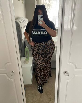 Full leaked Kayleigh skin page private onlyfans photo