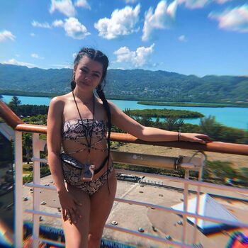 Full leaked Kayylaao private onlyfans photo