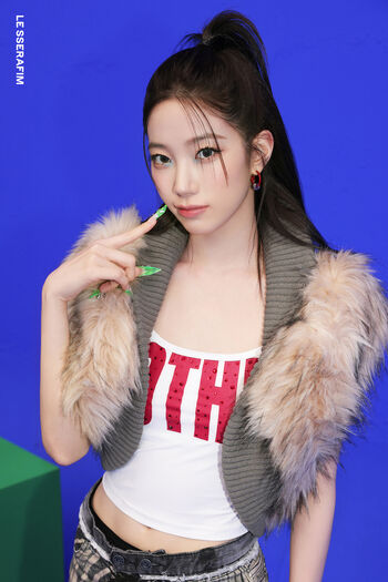 Kazuha Nakamura 中村 一葉