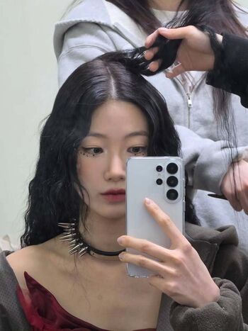 Kazuha Nakamura 中村 一葉