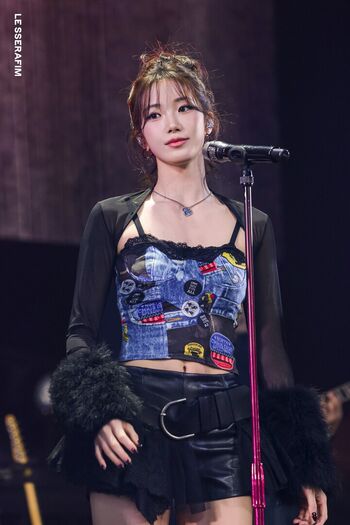 Kazuha Nakamura 中村 一葉 | LESSERAFIM