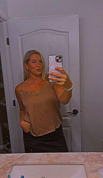 Full leaked Keiragillespie private onlyfans photo