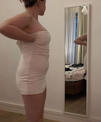 Full leaked Lily roman/ private onlyfans photo