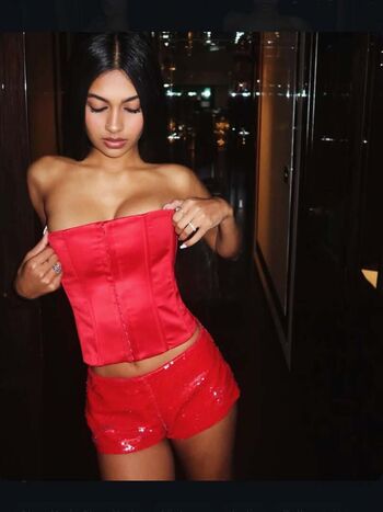 Full leaked Kelliexny private onlyfans photo