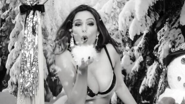 Full leaked Kelly brook page private onlyfans photo