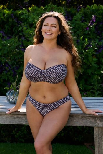Full leaked Kelly brook page private onlyfans photo