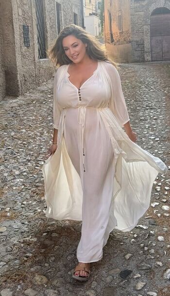 Full leaked Kelly brook page private onlyfans photo