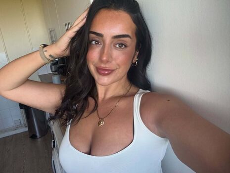 Full leaked Kelly figueira private onlyfans photo