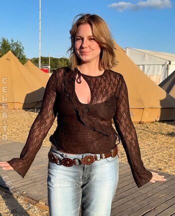 Full leaked Kellymissesvlog page private onlyfans photo