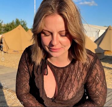Full leaked Kellymissesvlog private onlyfans photo