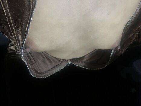 Full leaked Kellywelly private onlyfans photo