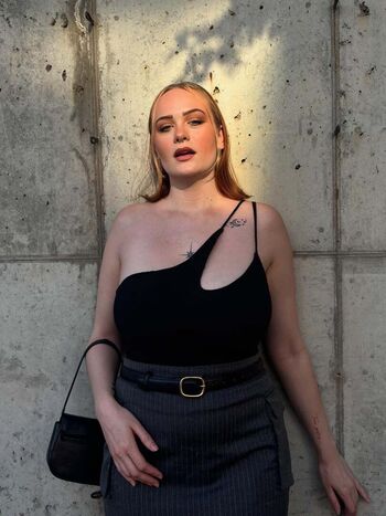 Full leaked Kelsey grey private onlyfans photo