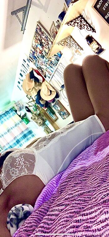 Full leaked Kelsiekelss page private onlyfans photo