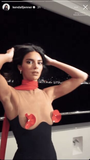 Full leaked Kendall jenner kendall jenner private onlyfans photo