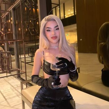 Full leaked Kenia os page private onlyfans photo