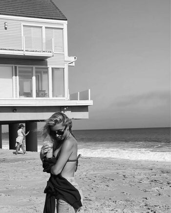 Full leaked Kenzi hope private onlyfans photo