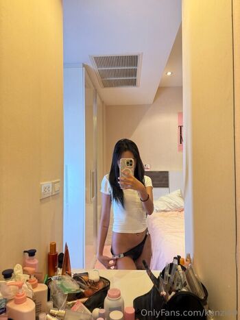 Full leaked Kenzi private onlyfans photo