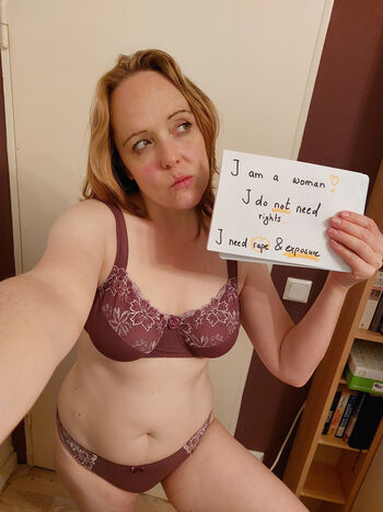Full leaked Kerry b page private onlyfans photo