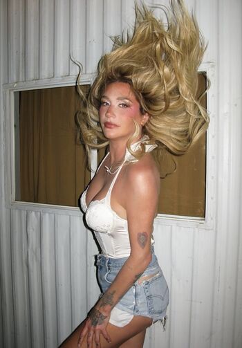 Full leaked Kesha  page private onlyfans photo