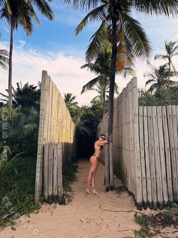 Full leaked Key alves page private onlyfans photo