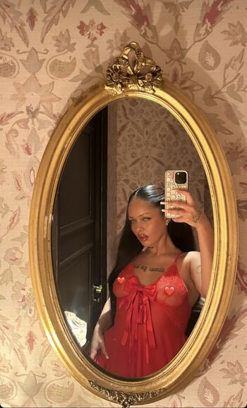 Full leaked Khleopatre private onlyfans photo