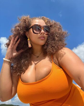 Full leaked Khloe katera private onlyfans photo