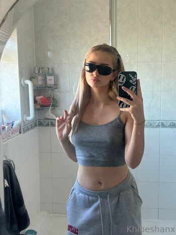 Full leaked Khloe shan page private onlyfans photo