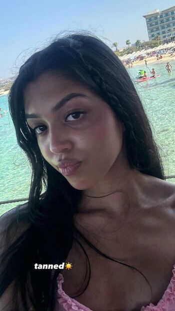 Full leaked Khushi parpia private onlyfans photo