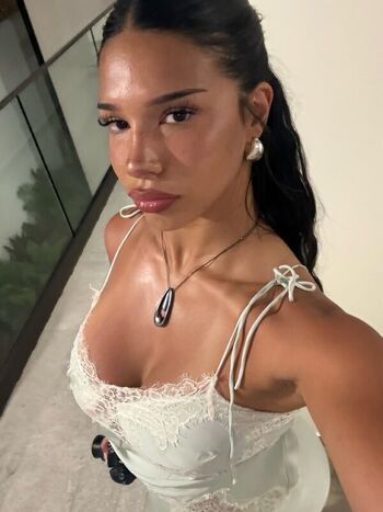 Full leaked Kiana dufour private onlyfans photo