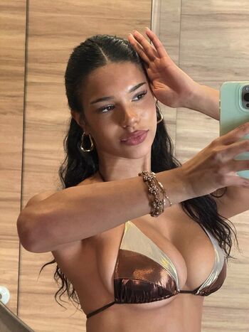 Full leaked Kiana dufour private onlyfans photo
