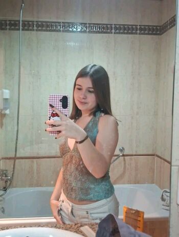 Kiara Sthela