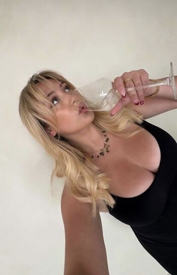 Full leaked Kiera bridget private onlyfans photo