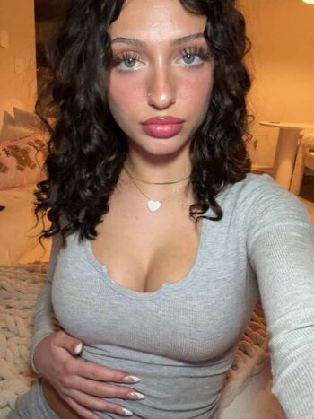 Full leaked Kiera coconutt private onlyfans photo