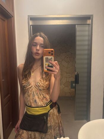 Full leaked Kiernan shipka  page private onlyfans photo