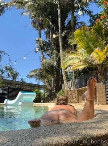 kiki_bigboobs